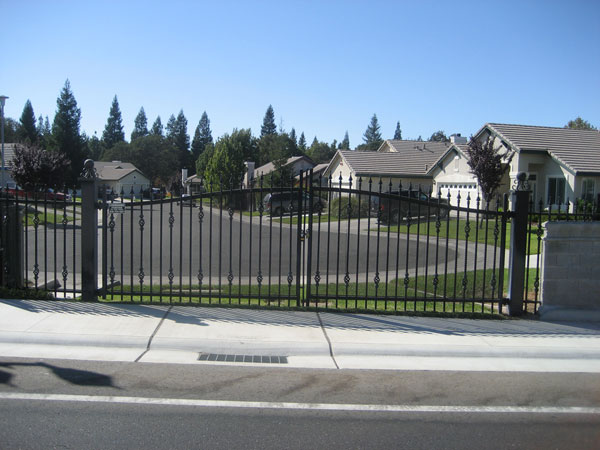 Community Gates Carlsbad